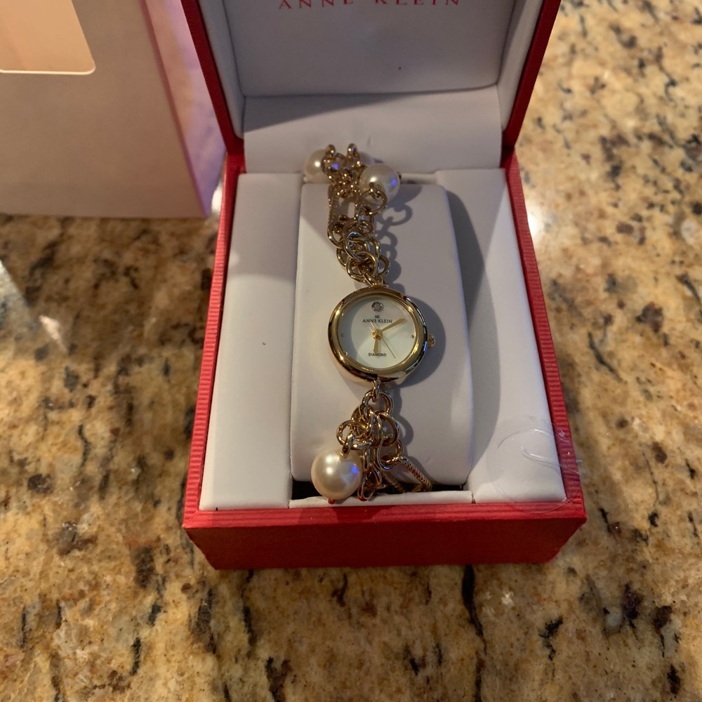 Anne Klein Ladies (Diamond) Wristlet Watch (NWT)
